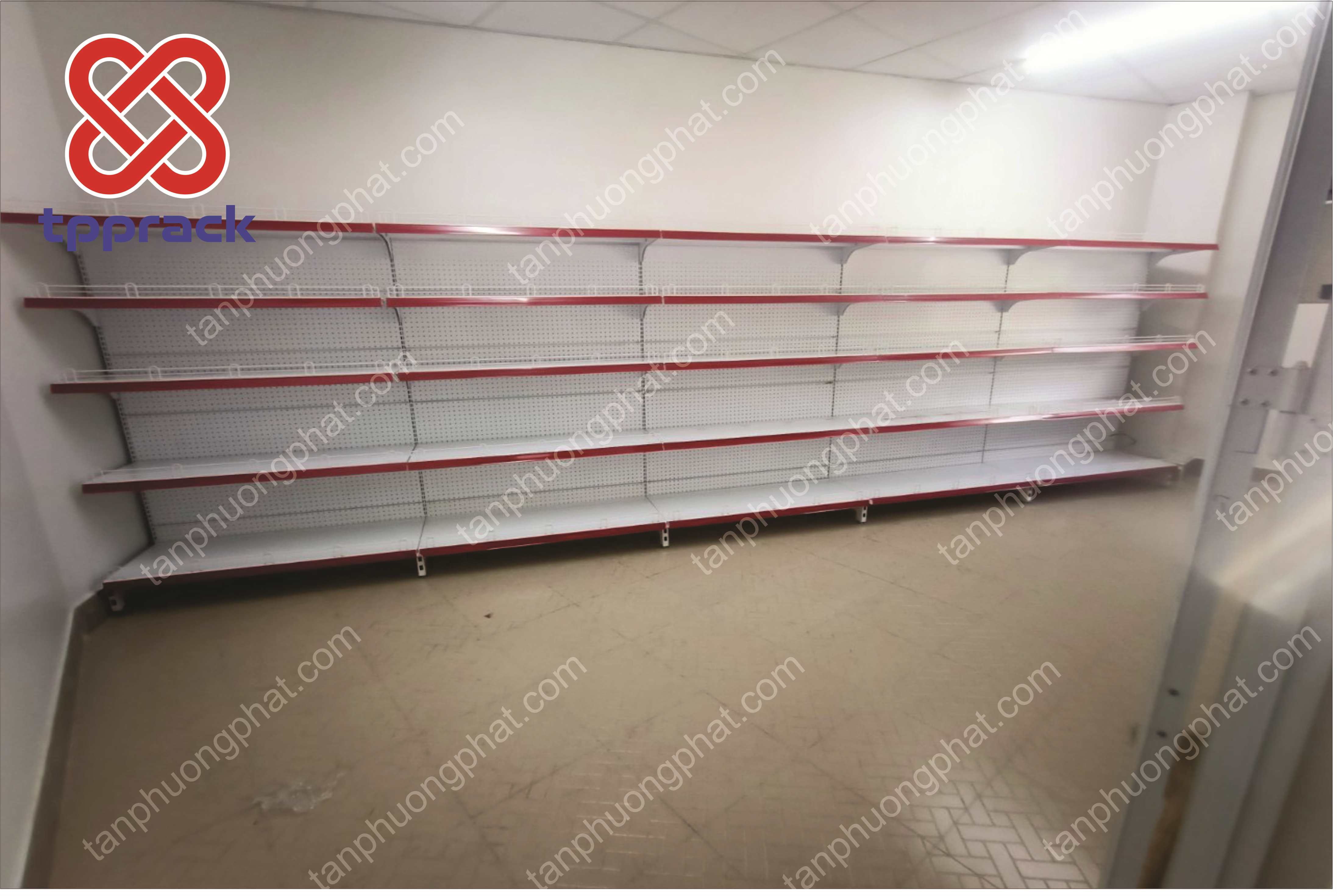 Kệ siêu thị bán lẻ