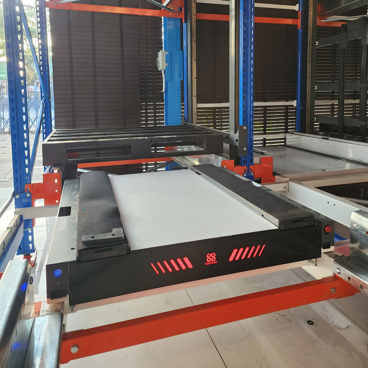 Kệ Shuttle 4 Hướng Và 6 Hướng – Giải Pháp Lưu Trữ Tự Động Mật Độ Cao
