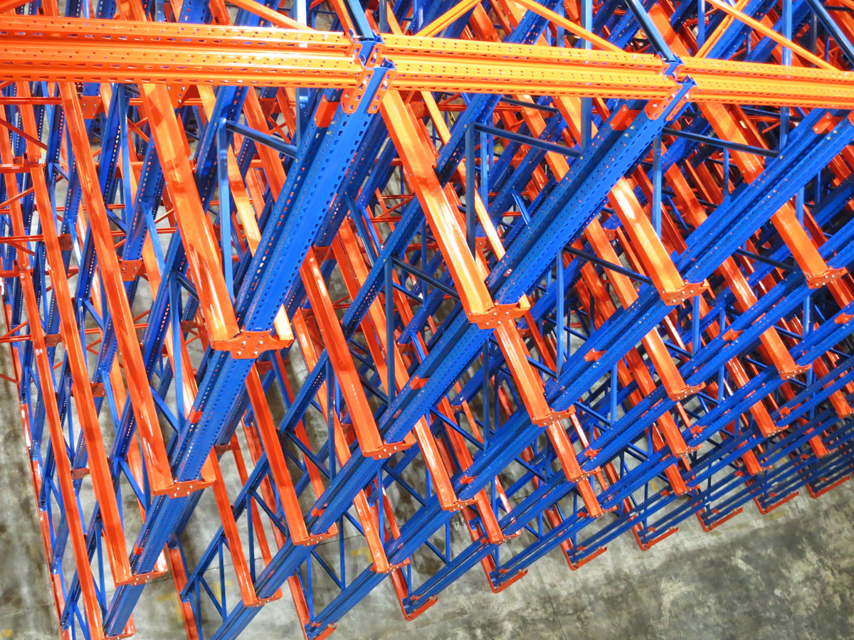 Hệ thống kệ Drive In chứa pallet tối ưu diện tích kho hàng