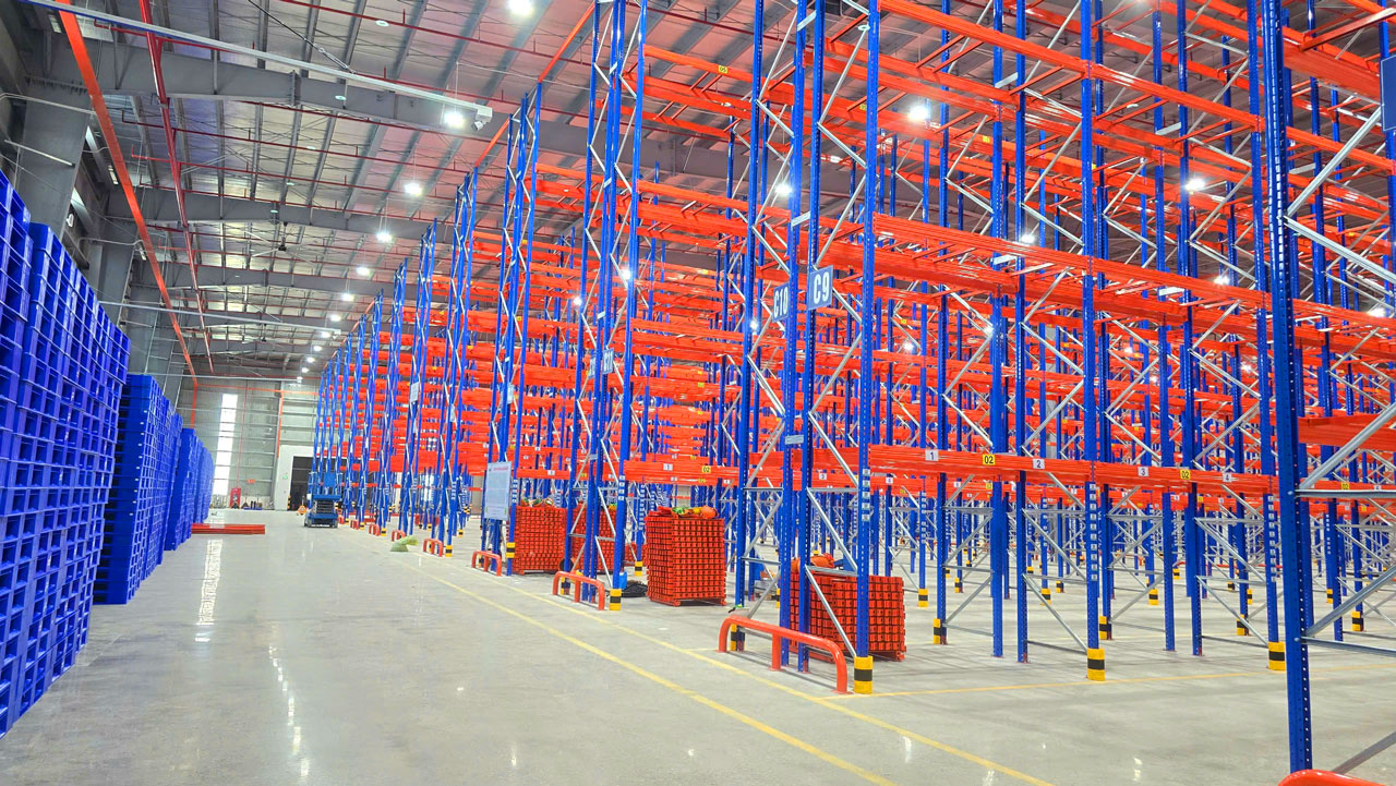 Kệ Selective pallet tối ưu không gian lưu trữ kho hàng