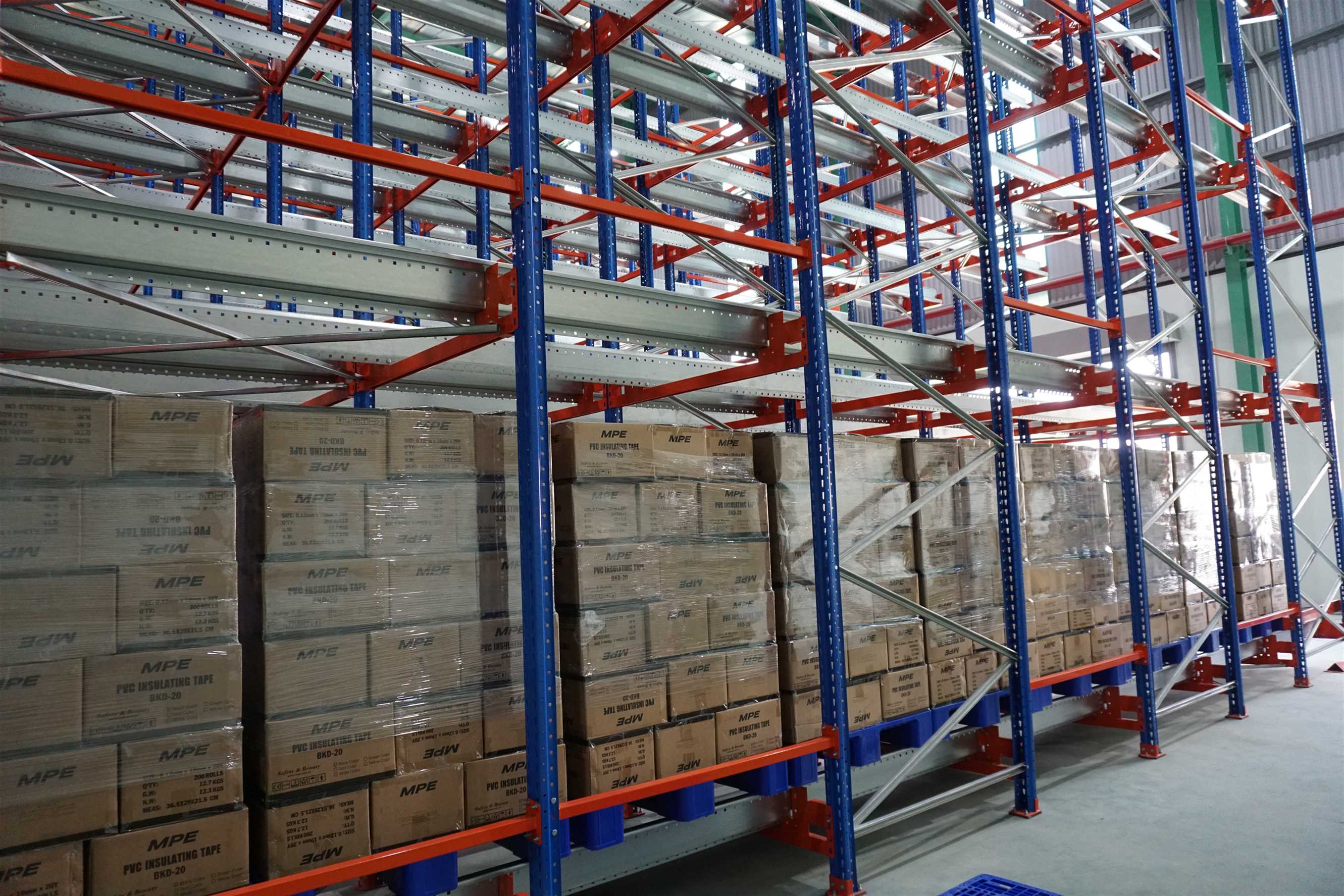 Thiết kế layout kho hàng tối ưu diện tích và hiệu suất vận hành