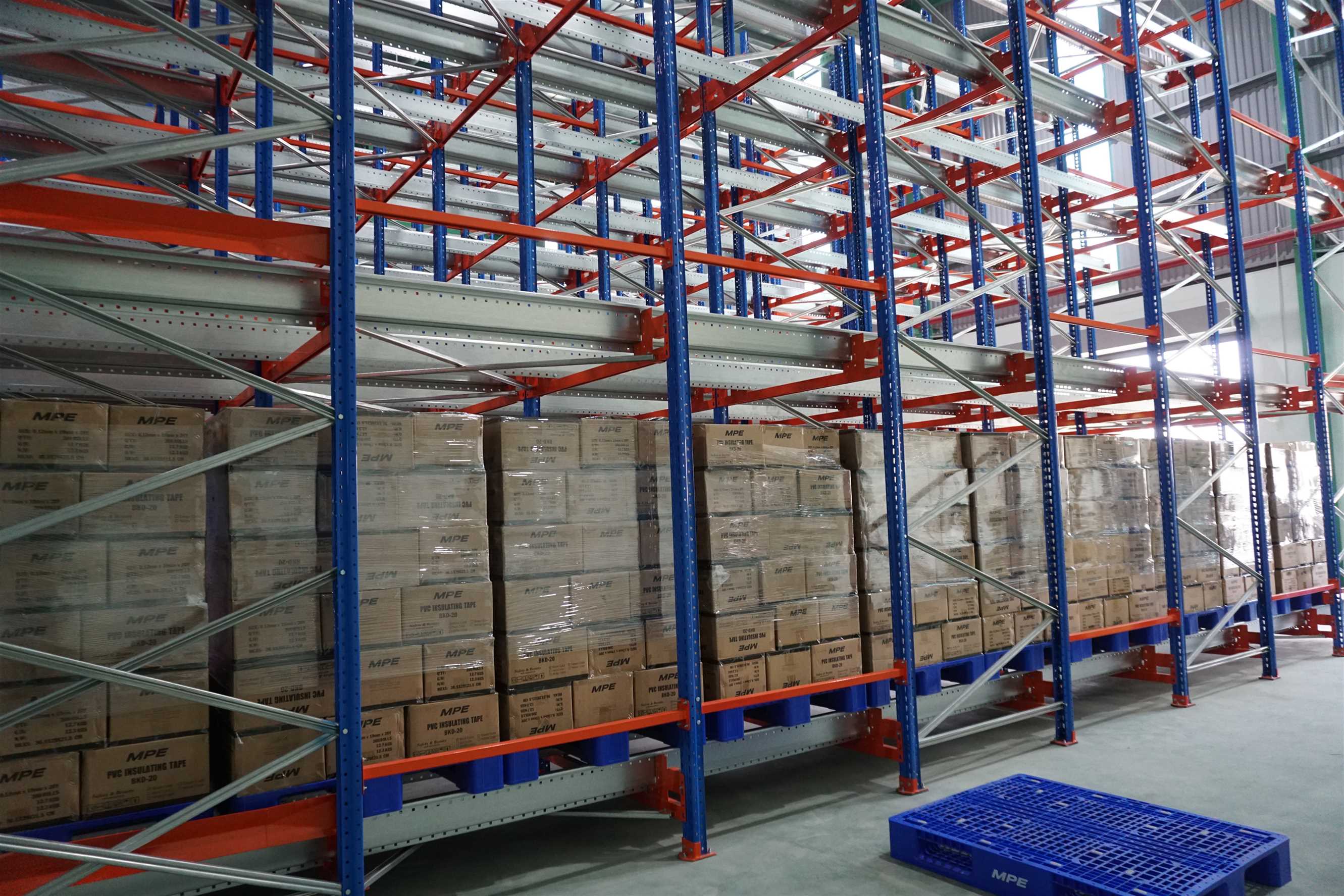 Thiết kế layout kho hàng tối ưu diện tích và hiệu suất vận hành