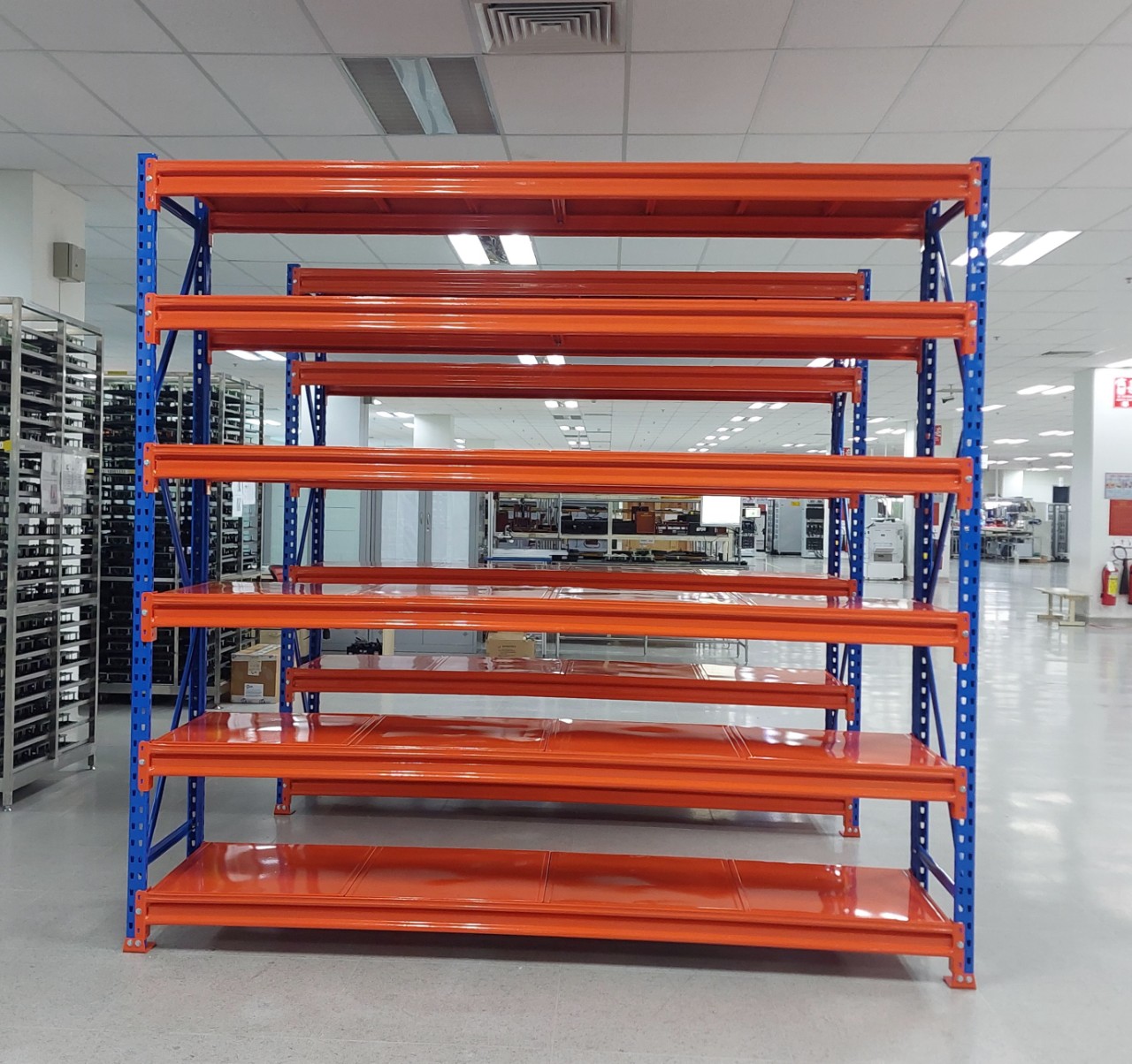 Kệ Trung Tải – Kệ Kho Đa Tầng Cho Hàng Hóa Tải Trọng Vừa