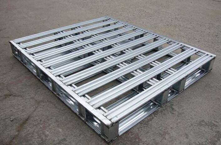 Khung thép xếp chồng – Giải pháp tối ưu không gian kho hàng