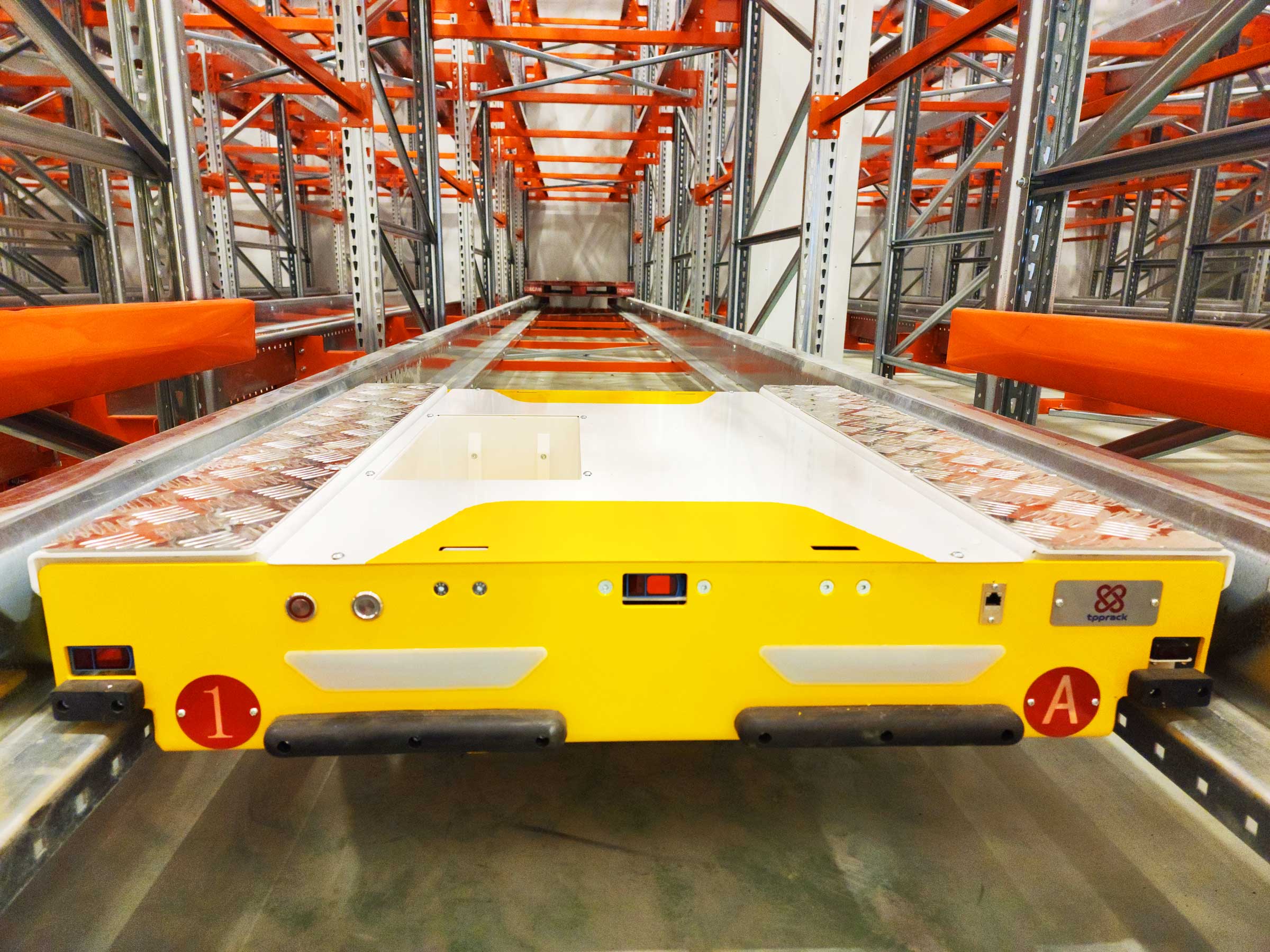 Kệ Shuttle Rack Tân Phương Phát – Giải Pháp Lưu Trữ Pallet Tự Động Tối Ưu Diện Tích Kho